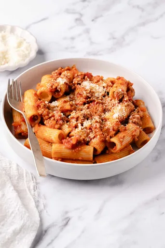 Rigatoni alla Zozzona