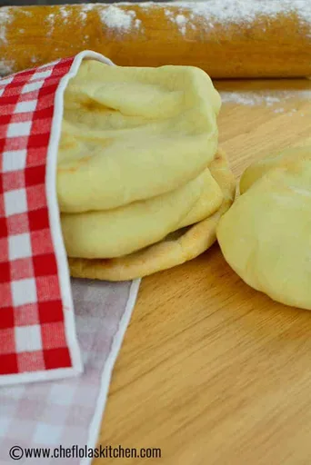 Pan plano casero de 5 ingredientes