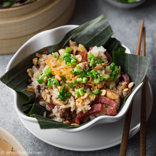 Arroz glutinoso con pollo al vapor