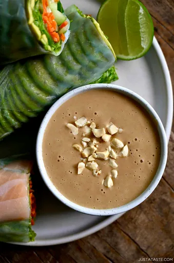 Easy Thai Peanut Sauce Recipe