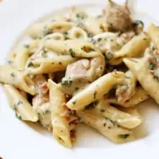 Cream Cheese Chicken and Spinach Casserole