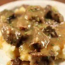 Garlic Butter Beef and Potatoes