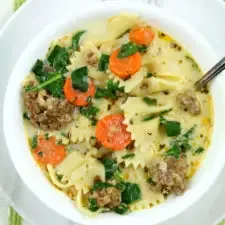 Slow Cooker Italian Sausage and Spinach Soup