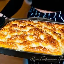 Saffransbröd i långpanna med fyllning