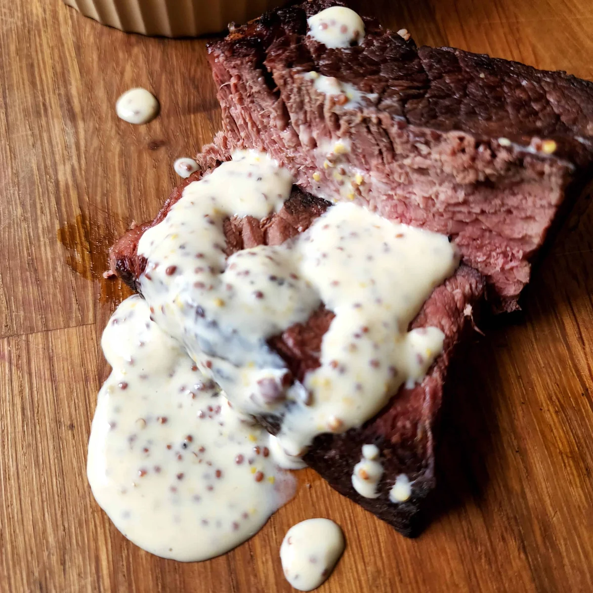 Creamy Mustard Sauce for Steaks