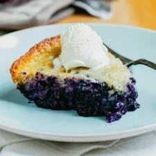 Easy Blueberry Cobbler Recipe