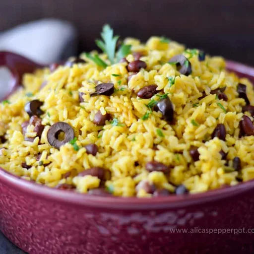 Arroz amarillo con judías