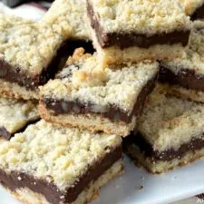 Chocolate Almond Crumb Bars