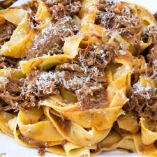 Ragú de carne italiano