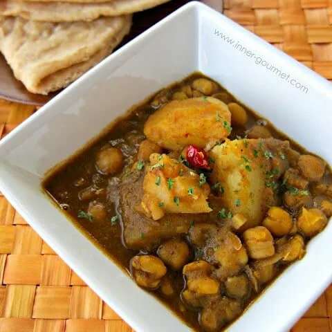 Curry de patata y garbanzos