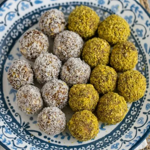 Bolitas de dátiles y frutos secos