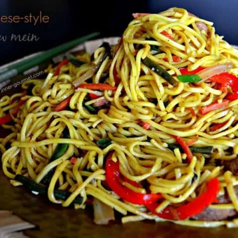 Chow Mein al estilo guyanés
