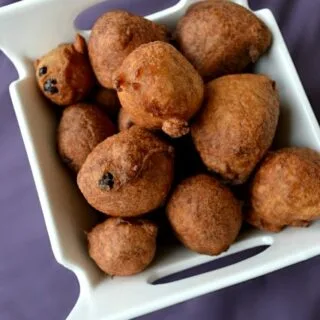 Mom’s Gulgula (Banana fritters)