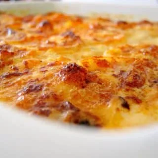 Patatas gratinadas picantes