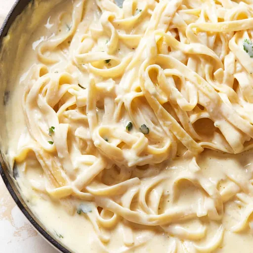 Homemade Alfredo Sauce Recipe