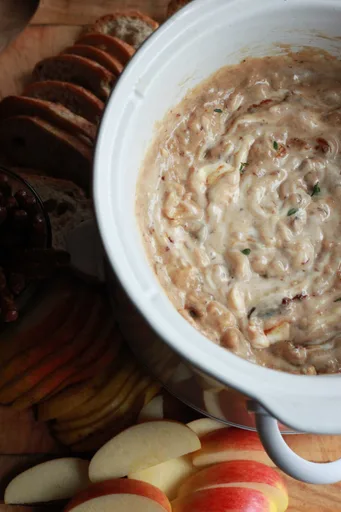 A Dip of Three Cheeses