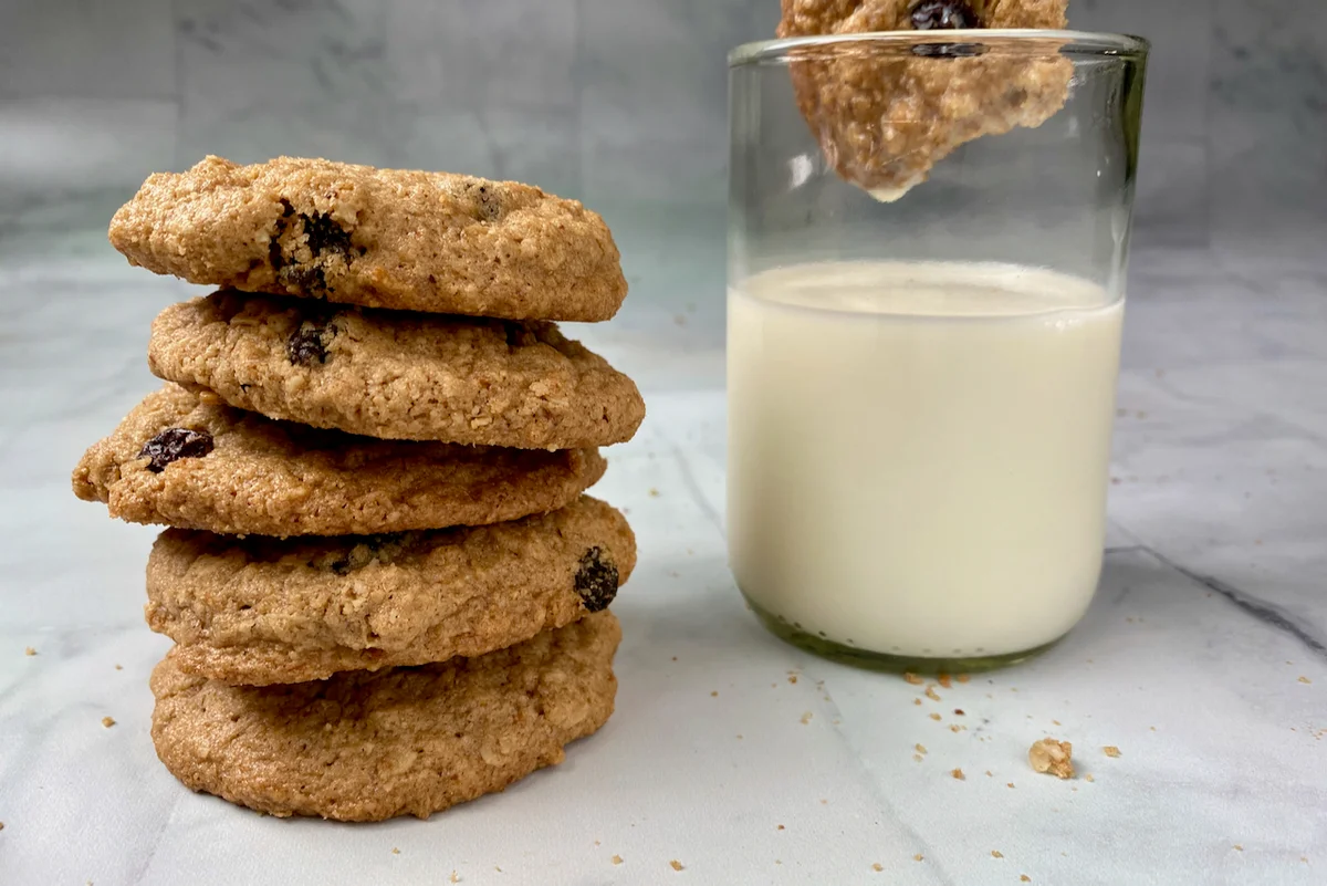 The Oatiest Oatmeal Cookies Ever
