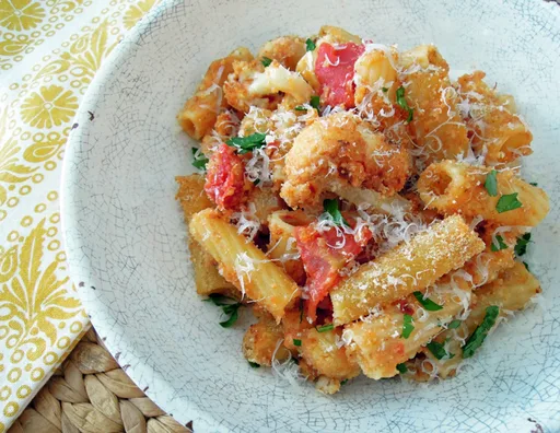 Pasta con coliflor asada