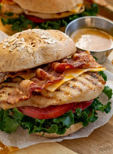 Sándwich de pollo a la plancha estilo Chick-fil-A