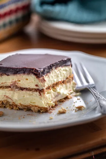 Chocolate Éclair Cake