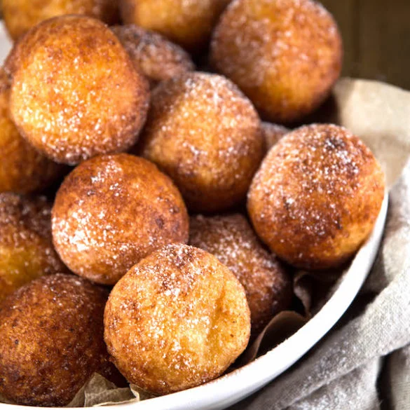 Donut Holes (Ukrainian Ponchiki)