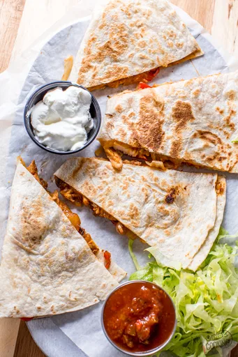 Quesadillas de Pollo Fáciles Estilo Restaurante