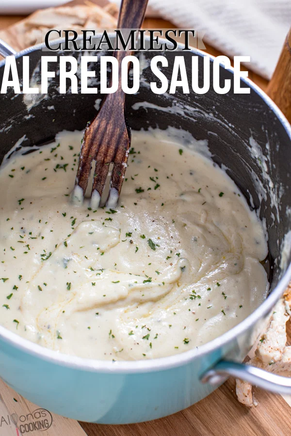 ¡La receta de salsa Alfredo casera MÁS CREMOSA!