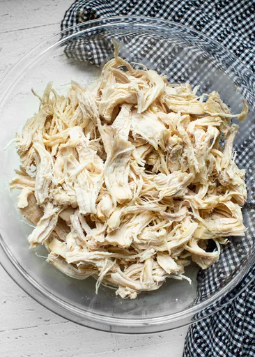 Pollo desmenuzado en olla rápida