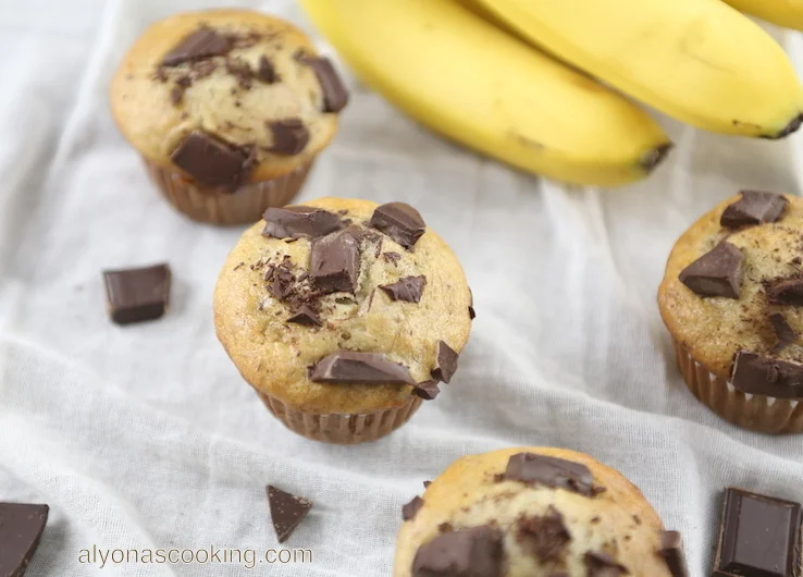 Super Moist Banana Chocolate Chunk Muffins