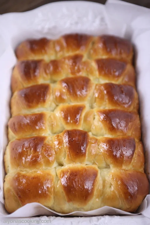 Ukrainian Bulochki Recipe (Filled Sweet Buns)