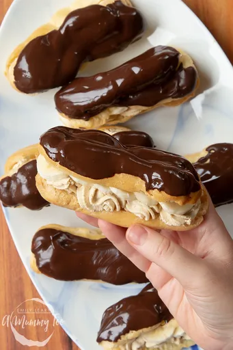 Banoffee Éclairs Recipe