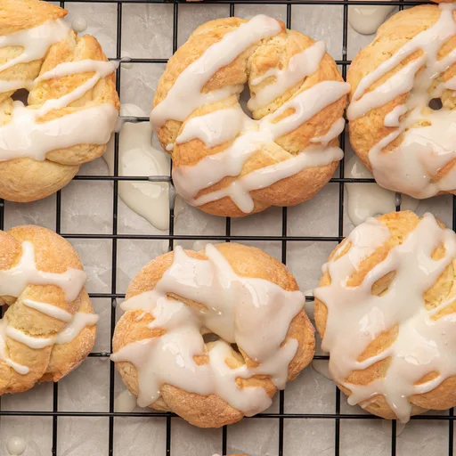 Sicilian Glazed Taralli