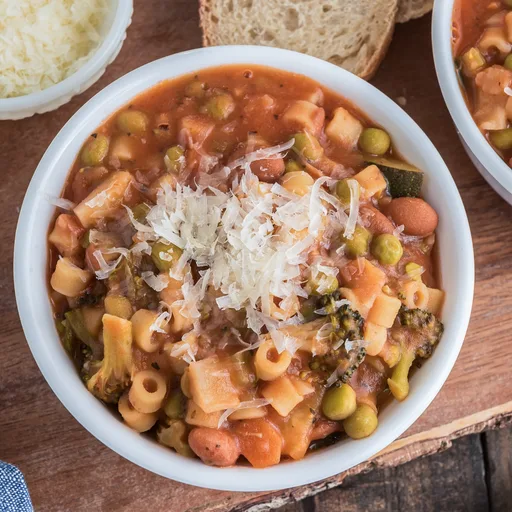 Sopa minestrone italiana
