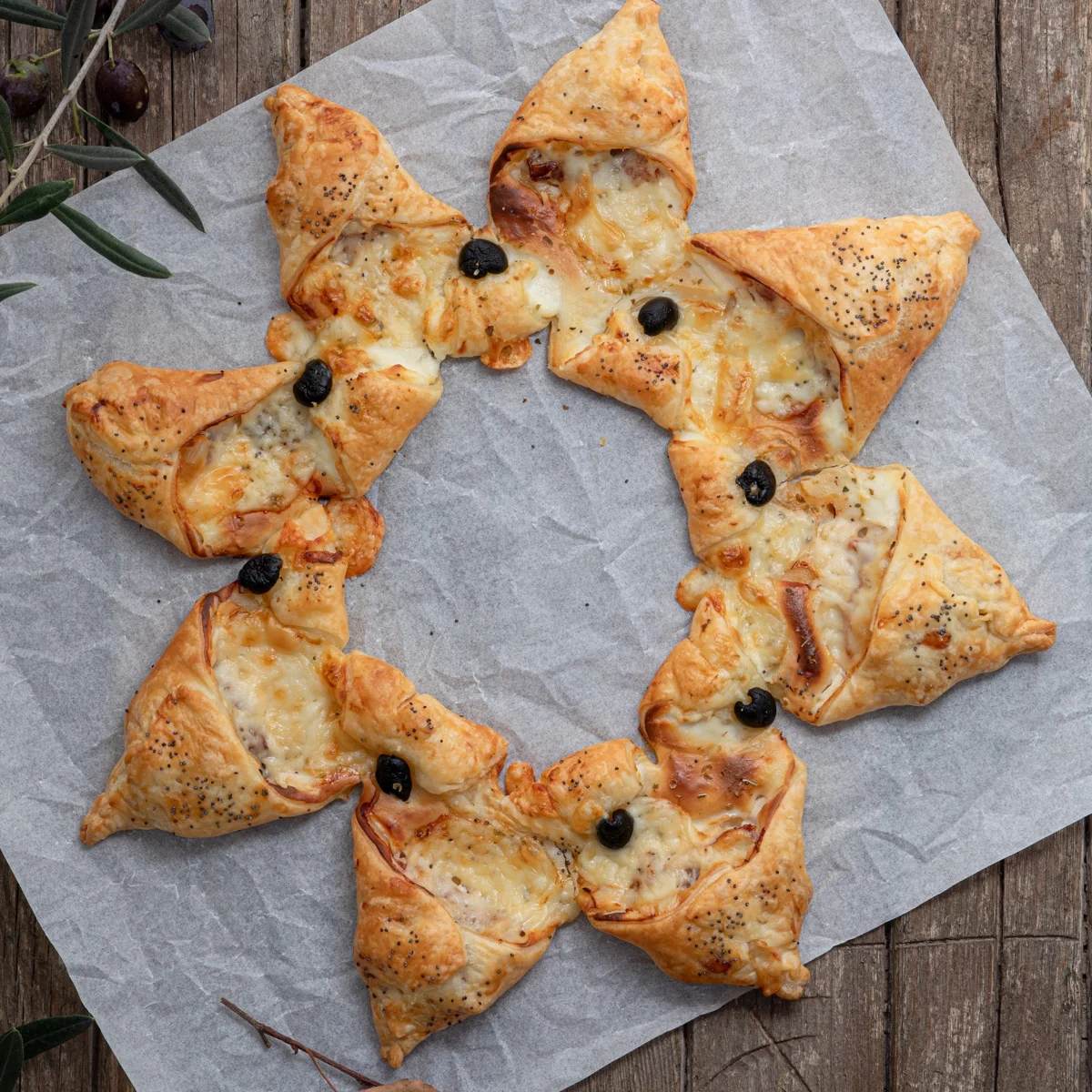 Puff Pastry Star Appetizer