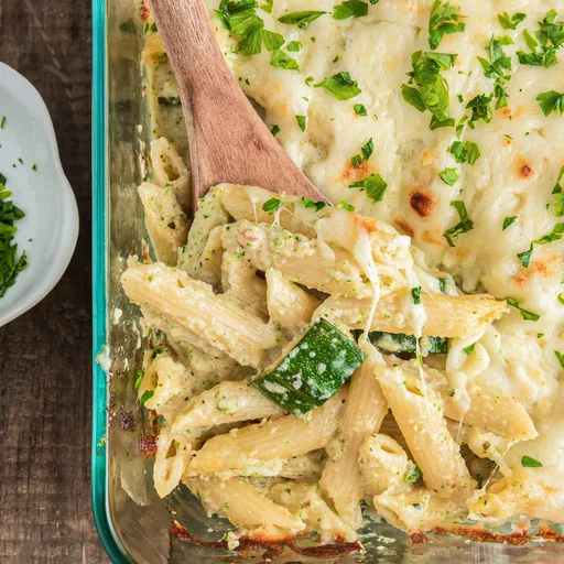 Pasta con calabacín al horno