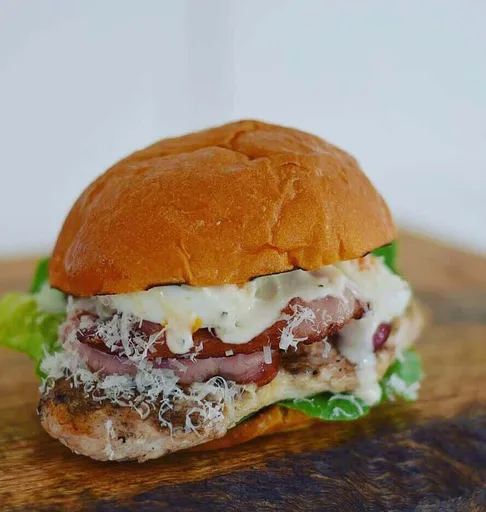 Sándwich César de pollo
