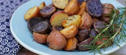 Patatas asadas al romero