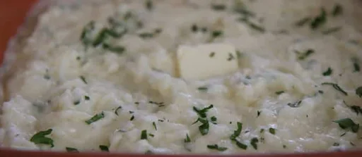 Puré de Patatas con Hierbas y Ajo