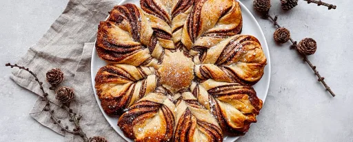 Stjernebrød med kanelremonce