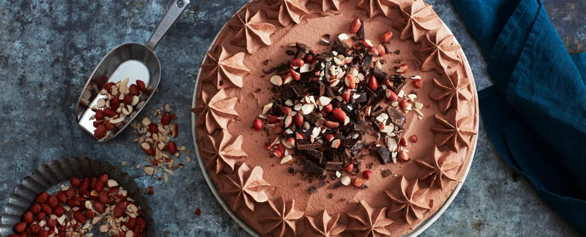 Banana and chocolate toffee cake with peanuts