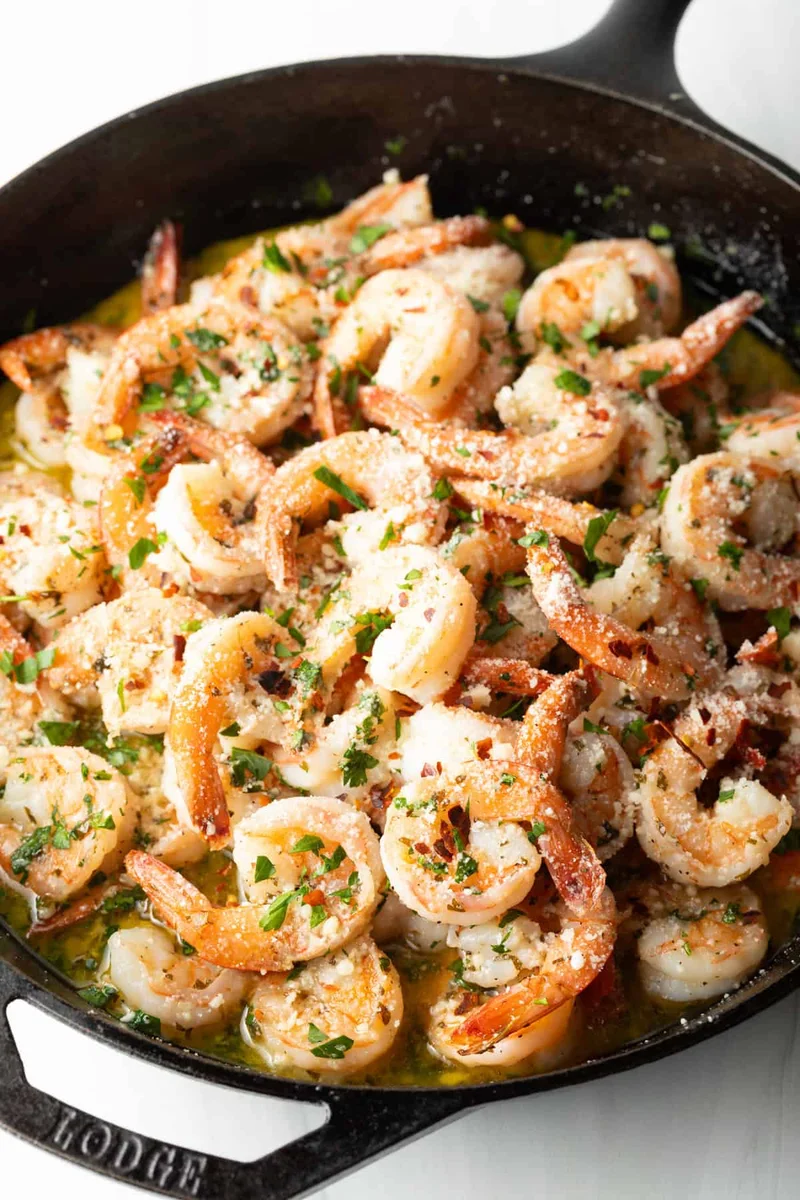 Garlic Butter Shrimp Pasta (Easy)