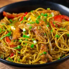 Street Styel Chicken Chowmein Recipe Bangla | স্ট্রিট স্টাইল চিকেন চাউমিন