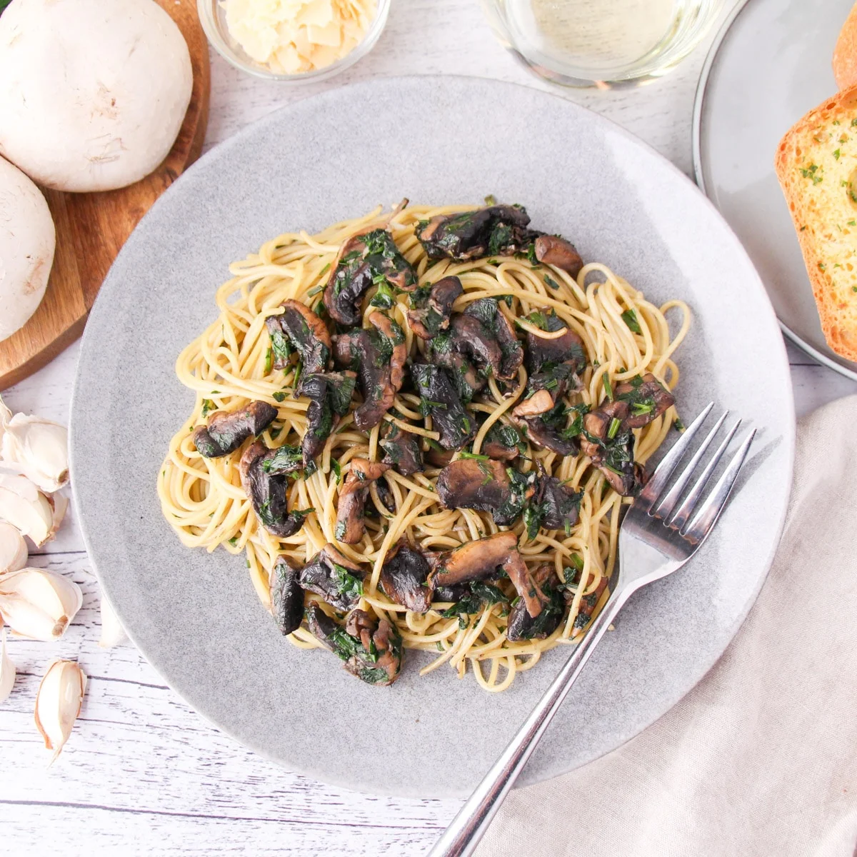 Mushroom aglio olio