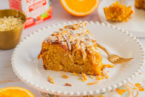Gâteau moelleux à l’orange et aux amandes