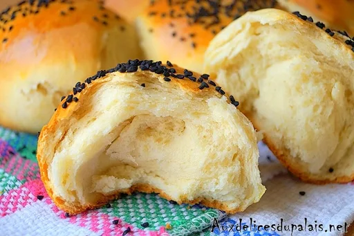 Pan brioche con nigella