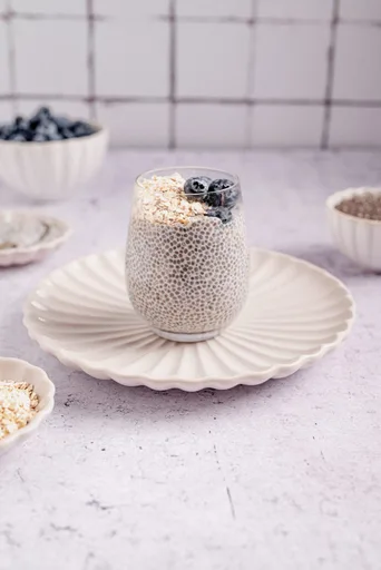 Pudín de chía con leche de almendras