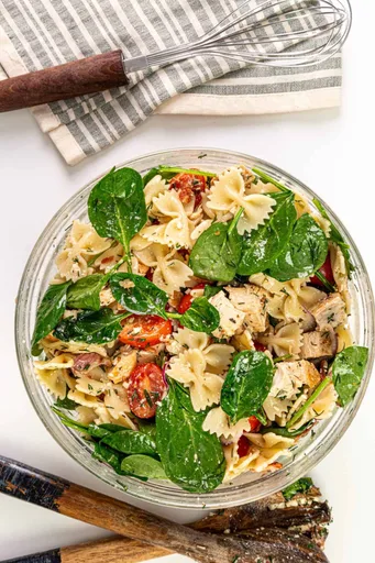 Ensalada de Pasta con Pollo
