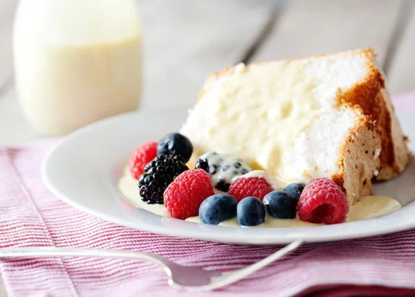 Easy Crème Anglaise Recipe