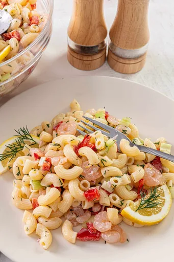 Ensalada de pasta con gambas