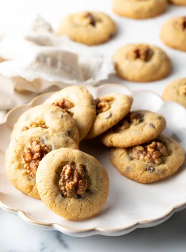 Chocolate Chip Walnut Cookies